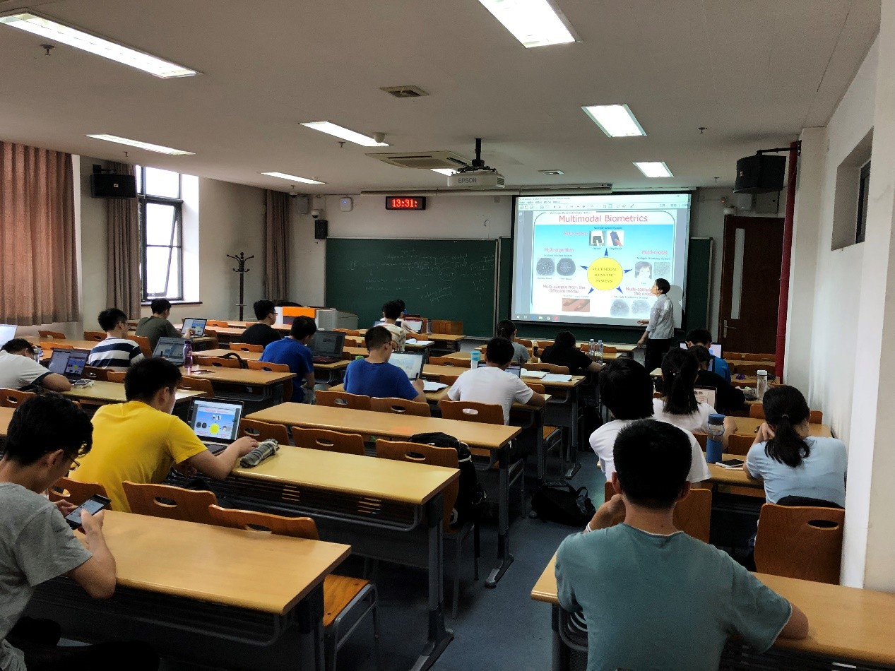 生物特征识别1.jpg 生物特征识别1.jpg