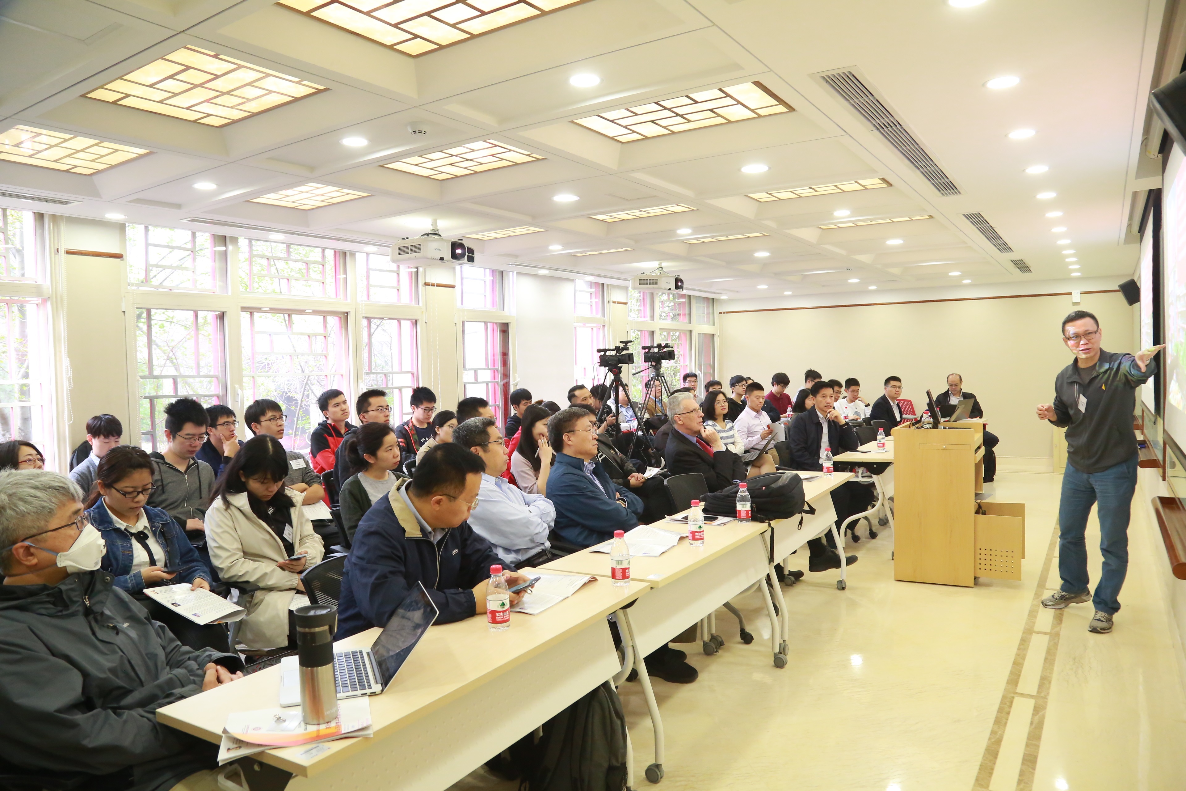 20180404北京大学前沿计算研究中心第一届青年论坛成功举办03.JPG 20180404北京大学前沿计算研究中心第一届青年论坛成功举办03.JPG