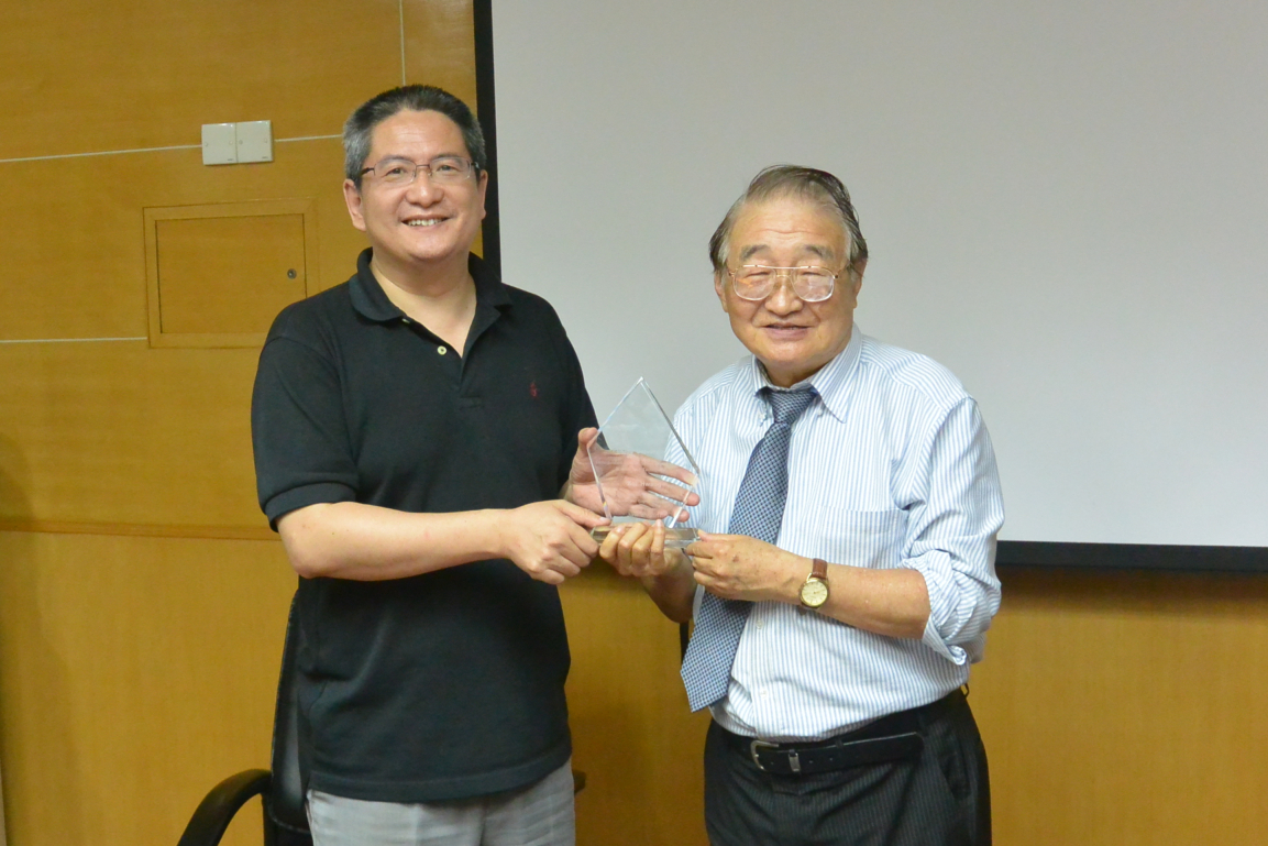 黄铠讲座.jpg 黄铠讲座.jpg